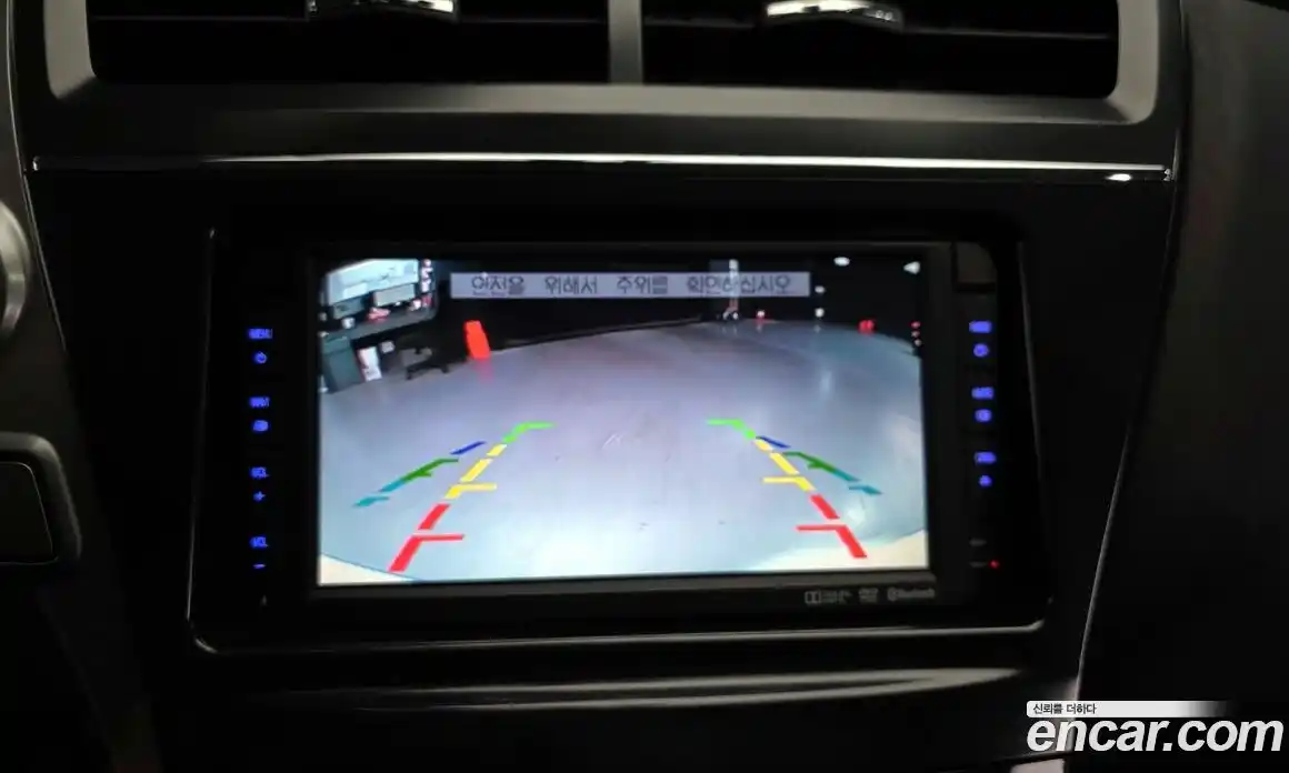 Toyota Prius 2015 1.8 Автомат в Москве № 524457, фото 15