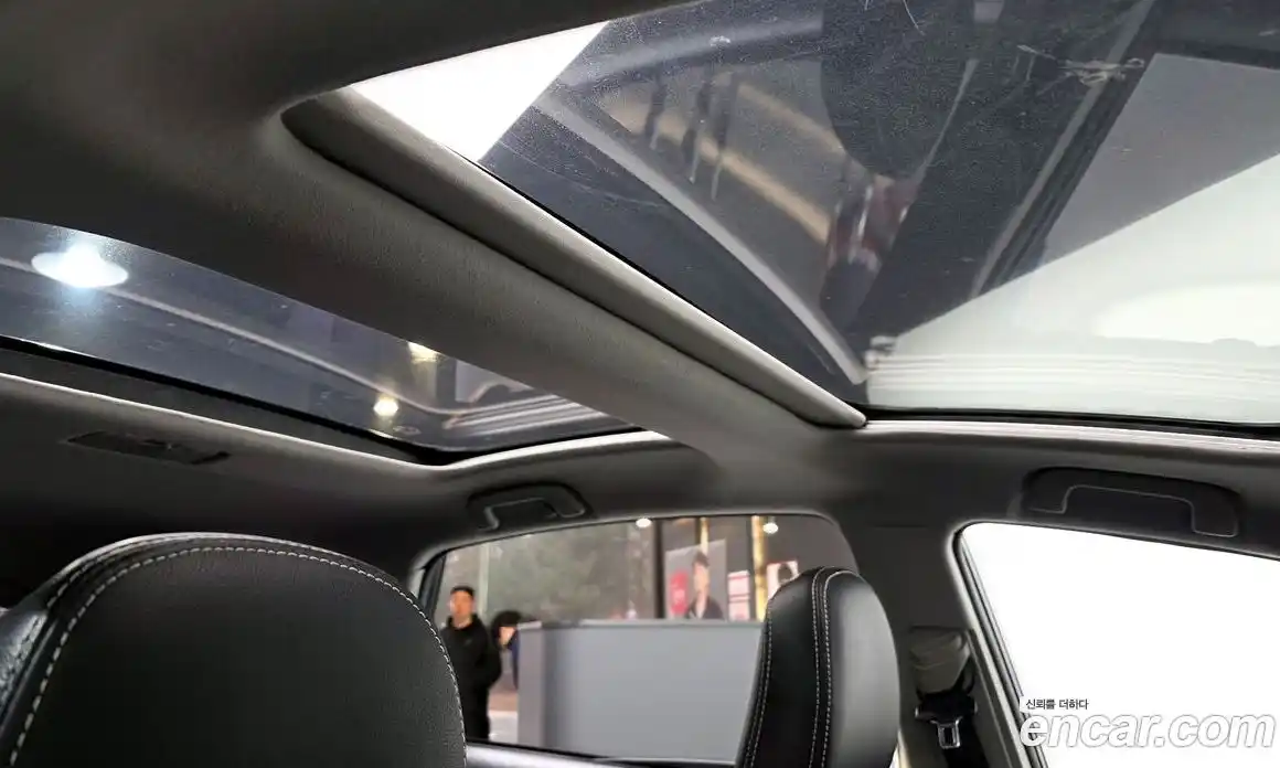 Toyota Prius 2015 1.8 Автомат в Москве № 524457, фото 19