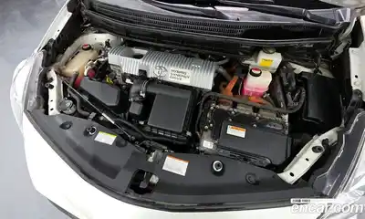 Toyota Prius 2015 1.8 Автомат в Москве № 524457, миниатюра 6