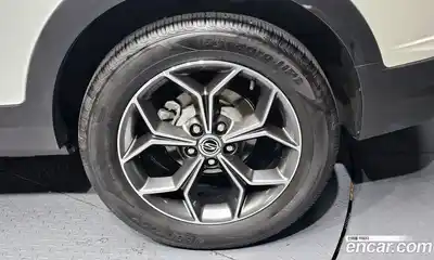 SsangYong Korando 2023 1.5 Автомат в Москве № 525216, миниатюра 5