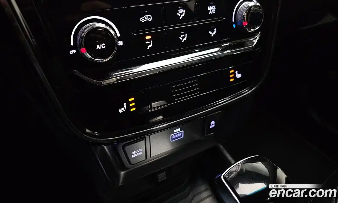 SsangYong TIBOLI 2022 1.5 Автомат в Москве № 525879, фото 17