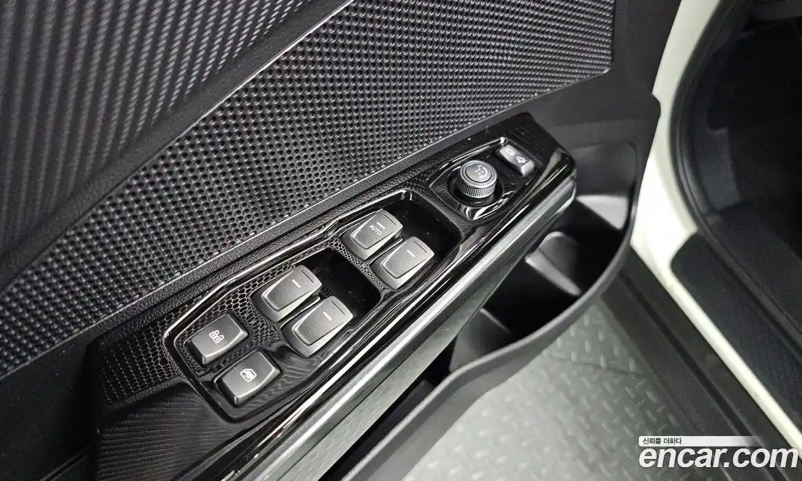 SsangYong TIBOLI 2022 1.5 Автомат в Москве № 525879, фото 19