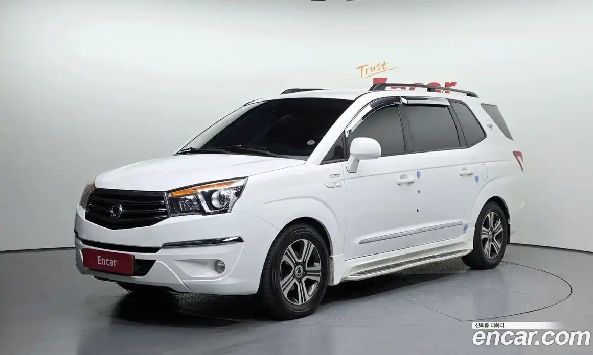 SsangYong Korando 2015 2.0 Автомат в Москве № 526886, фото 1