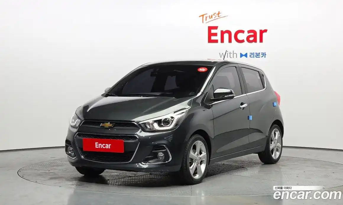 Chevrolet Spark 2017 1.0 Автомат в Москве № 527458, фото 1