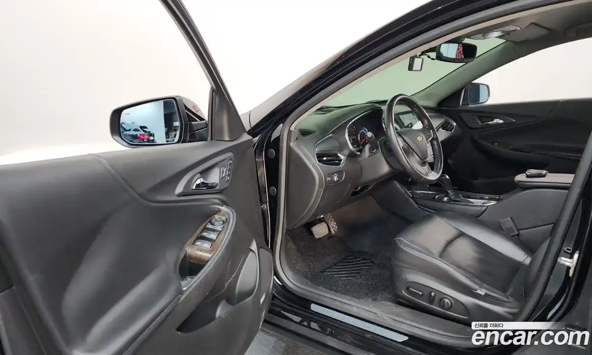 Chevrolet Malibu 2017 2.0 Автомат в Москве № 528622, фото 10