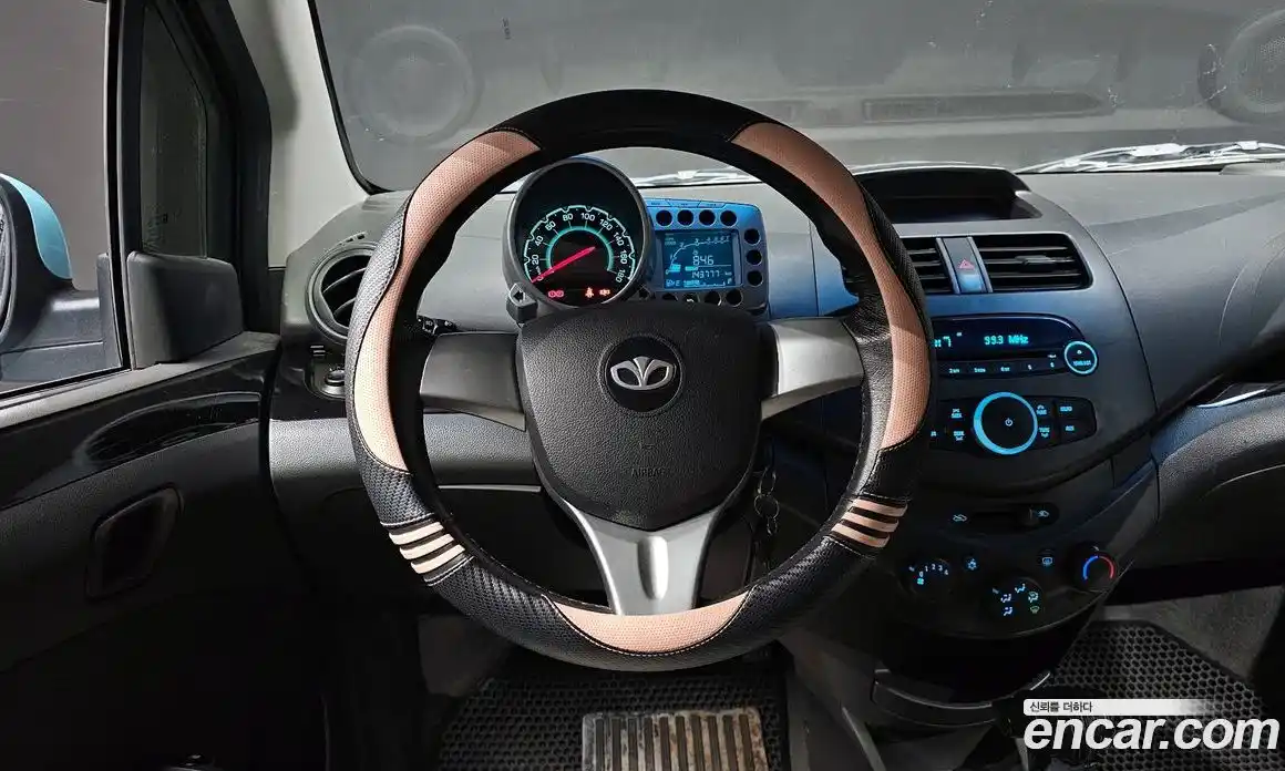 Chevrolet Matiz 2010 1.0 Автомат в Москве № 528628, фото 13