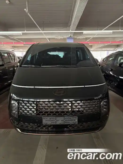 Hyundai Staria 2025 2.2 Автомат в Москве № 529174, фото 3