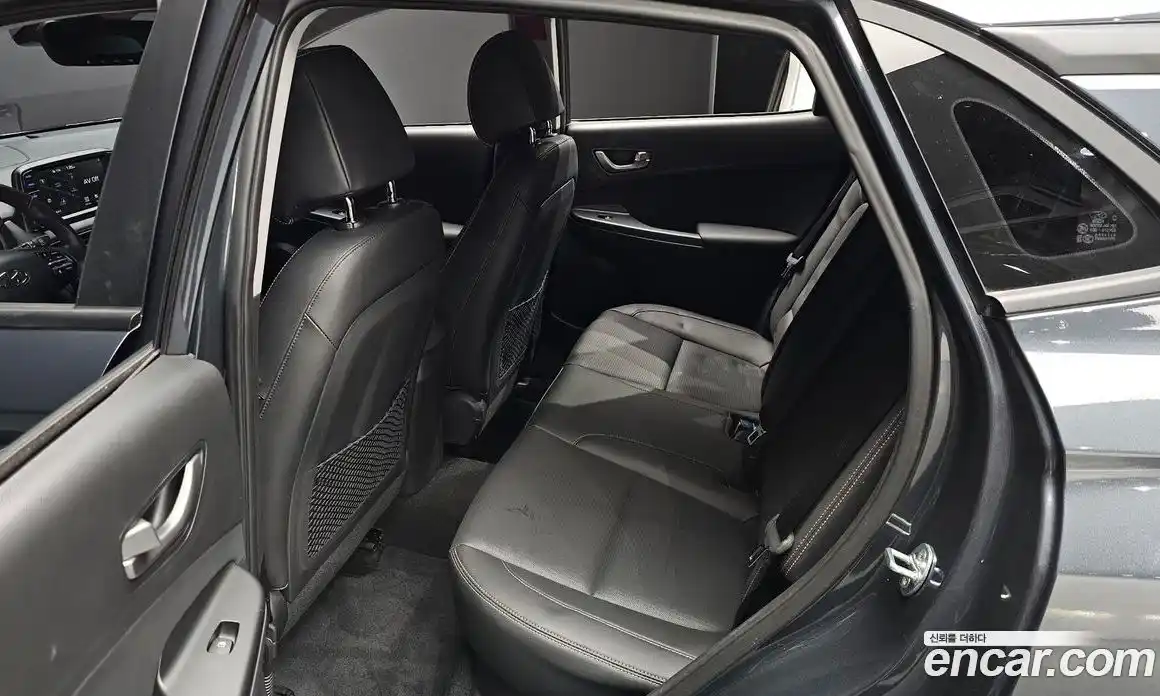 Hyundai Kona 2020 1.6 Автомат в Москве № 529723, фото 12