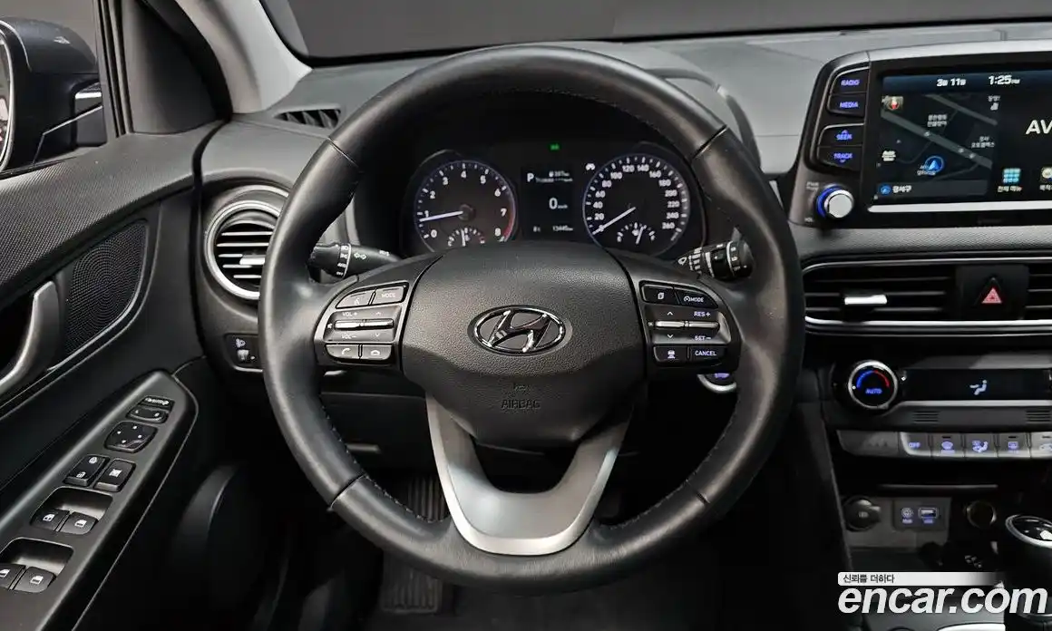 Hyundai Kona 2020 1.6 Автомат в Москве № 529723, фото 13