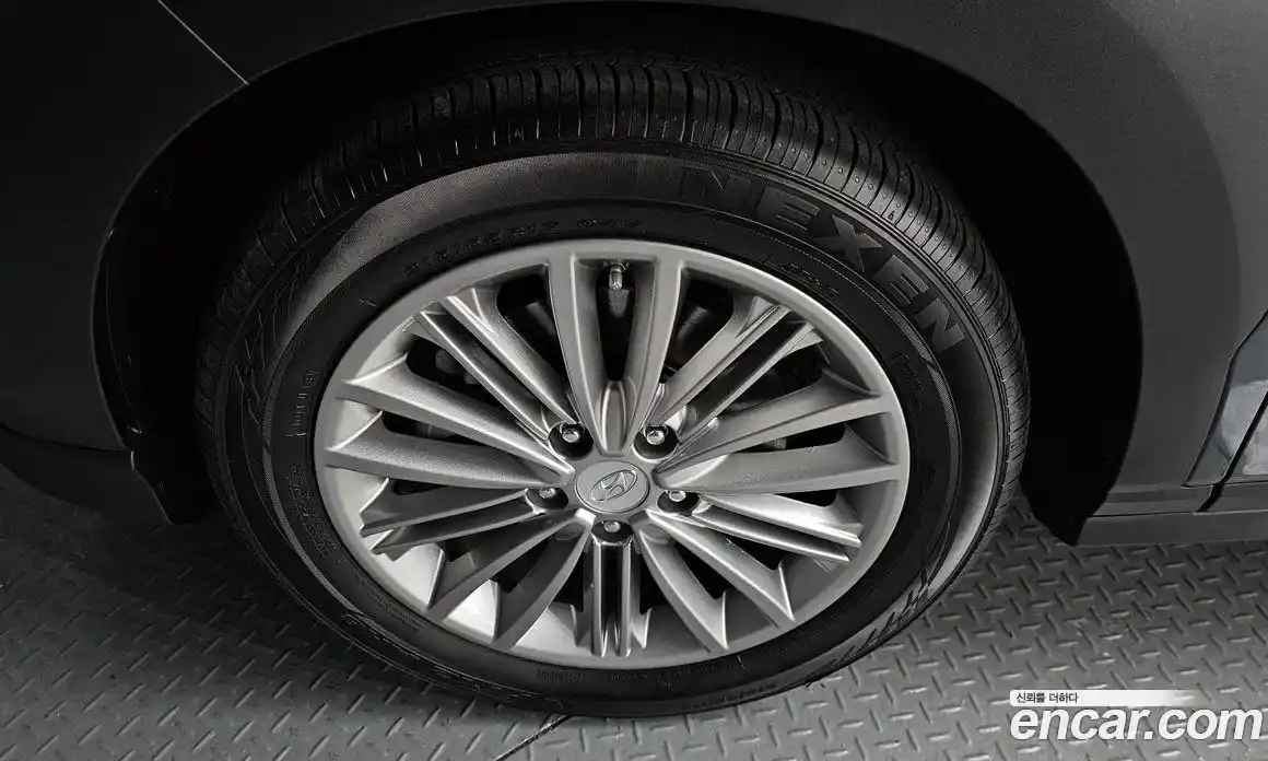 Hyundai Kona 2020 1.6 Автомат в Москве № 529723, фото 5