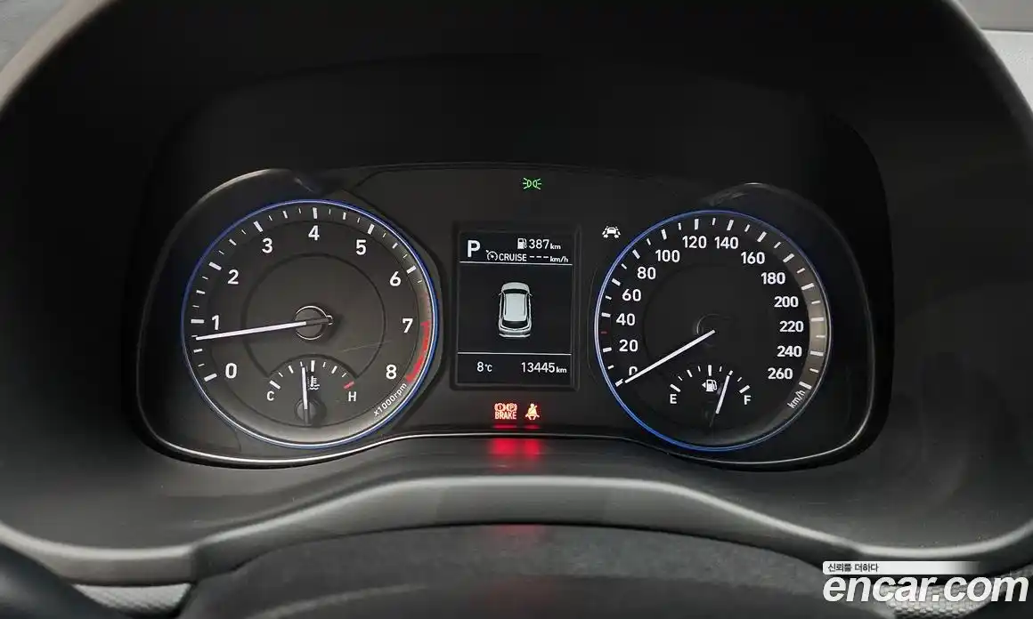 Hyundai Kona 2020 1.6 Автомат в Москве № 529723, фото 8