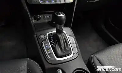 Hyundai Kona 2020 1.6 Автомат в Москве № 529723, миниатюра 9