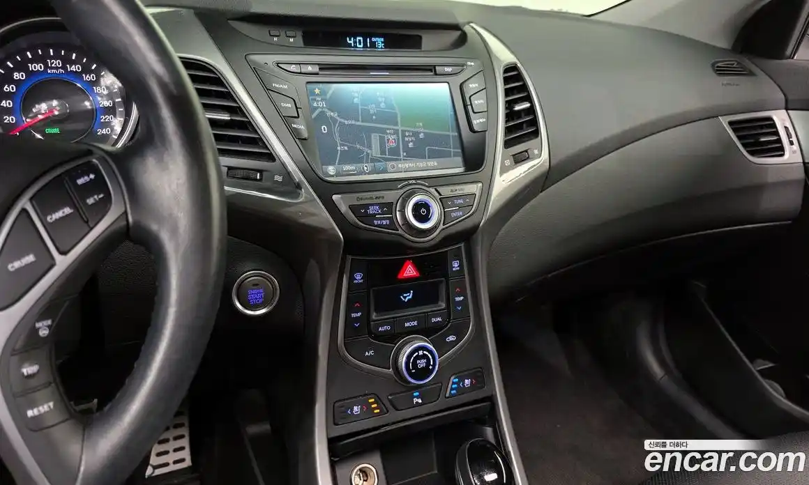 Hyundai Avante 2015 1.6 Автомат в Москве № 529867, фото 14