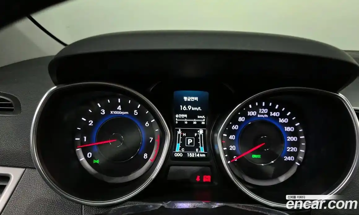 Hyundai Avante 2015 1.6 Автомат в Москве № 529867, фото 8