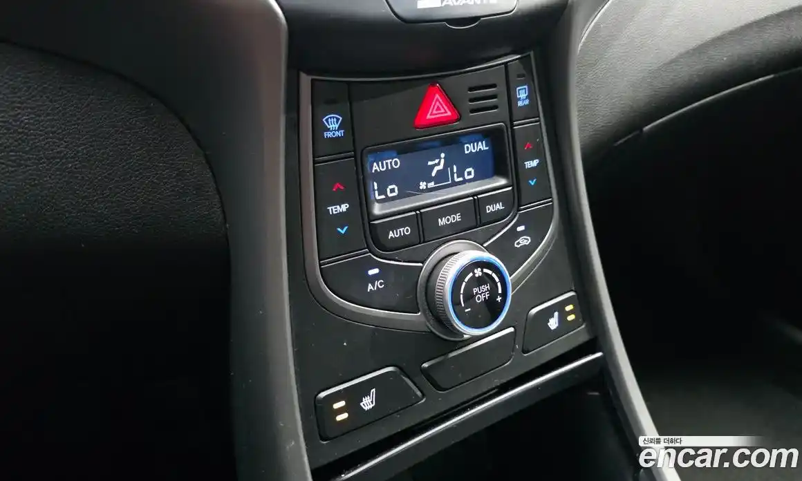 Hyundai Avante 2015 1.6 Автомат в Москве № 530516, фото 16