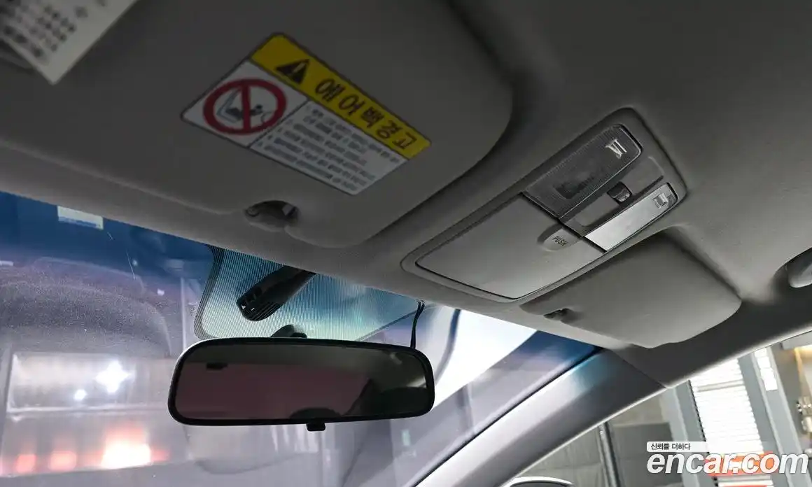 Hyundai Avante 2015 1.6 Автомат в Москве № 530516, фото 17