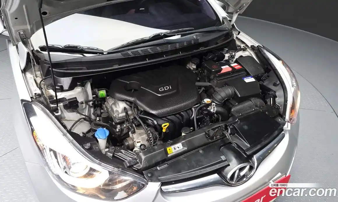 Hyundai Avante 2015 1.6 Автомат в Москве № 530516, фото 6