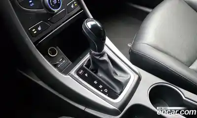 Hyundai Avante 2015 1.6 Автомат в Москве № 530516, миниатюра 9