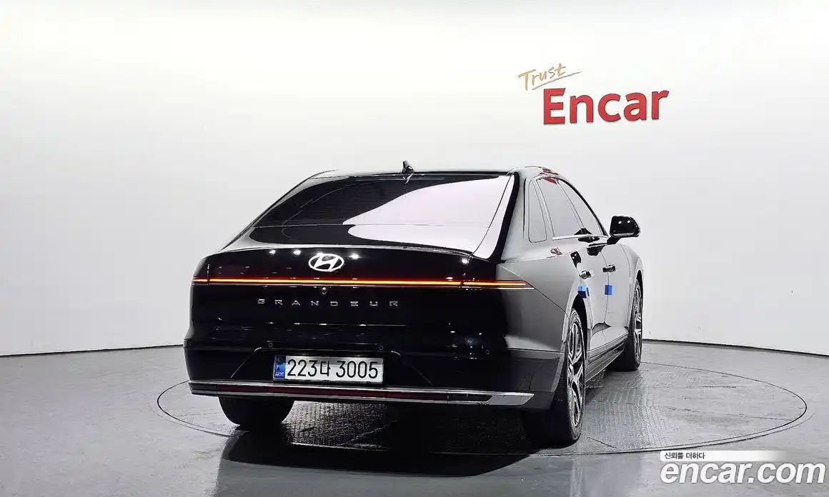 Hyundai Grandeur 2023 2.5 Автомат в Москве № 531047, фото 4