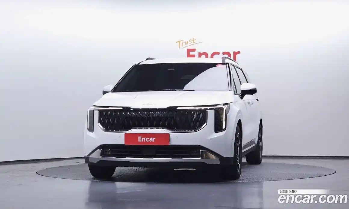 Kia Canival 2025 3.5 Автомат в Москве № 531834, фото 3