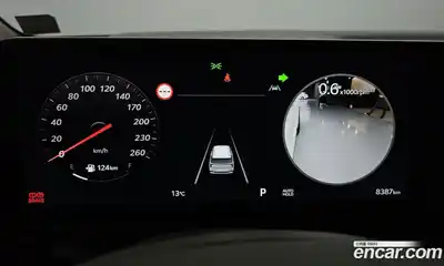 Kia Canival 2025 3.5 Автомат в Москве № 531834, миниатюра 8