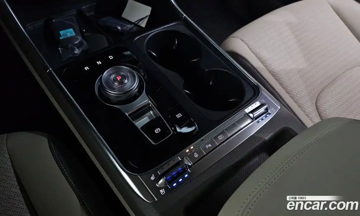 Kia Canival 2025 3.5 Автомат в Москве № 531834, фото 9