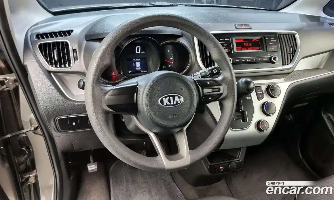 Kia Ray 2020 1.0 Автомат в Москве № 532695, фото 13