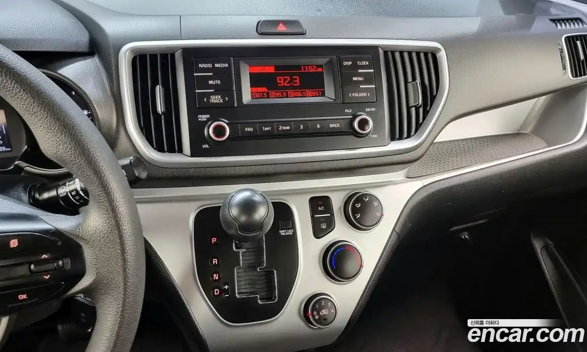 Kia Ray 2020 1.0 Автомат в Москве № 532695, фото 14