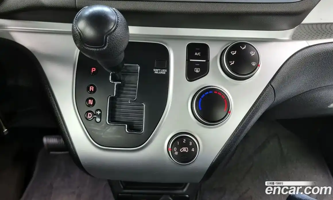 Kia Ray 2020 1.0 Автомат в Москве № 532695, фото 9