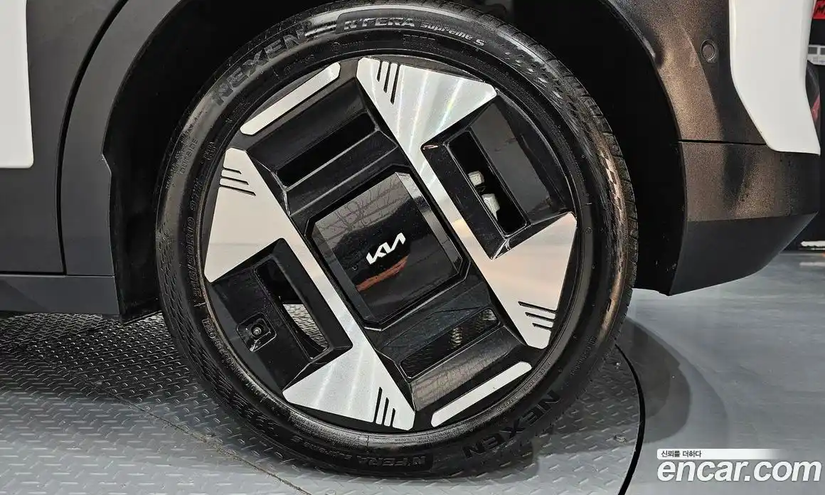 Kia EV3 2025 0.2 Автомат в Москве № 532936, фото 5