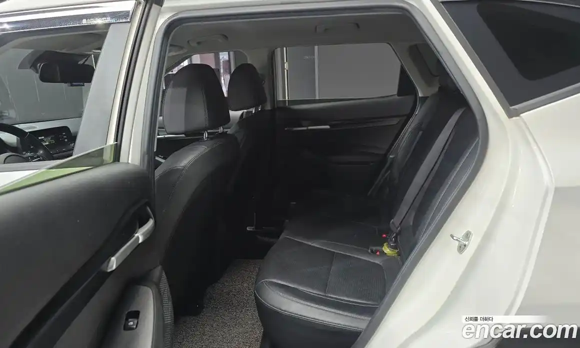 Kia Seltos 2021 1.6 Автомат в Москве № 533452, фото 13