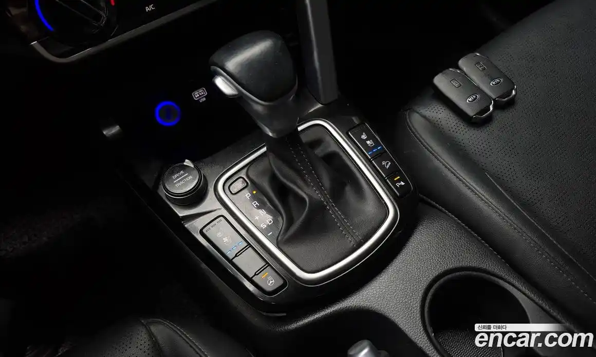 Kia Seltos 2021 1.6 Автомат в Москве № 533452, фото 9