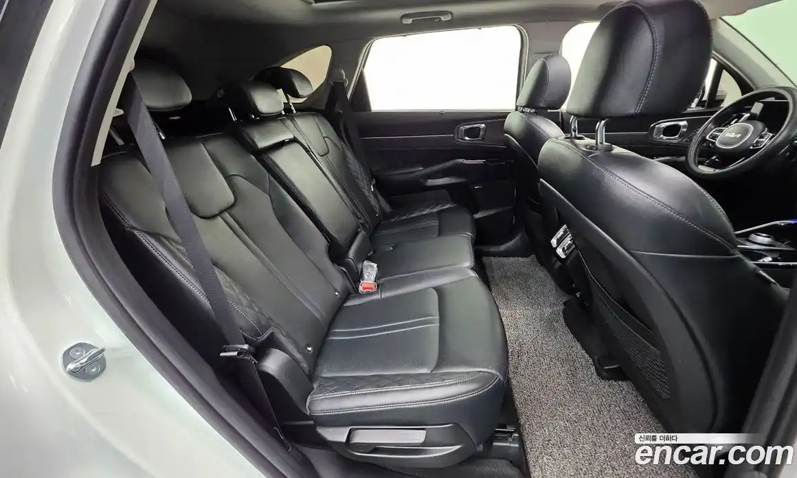 Kia Sorento 2023 2.2 Автомат в Москве № 534529, фото 19