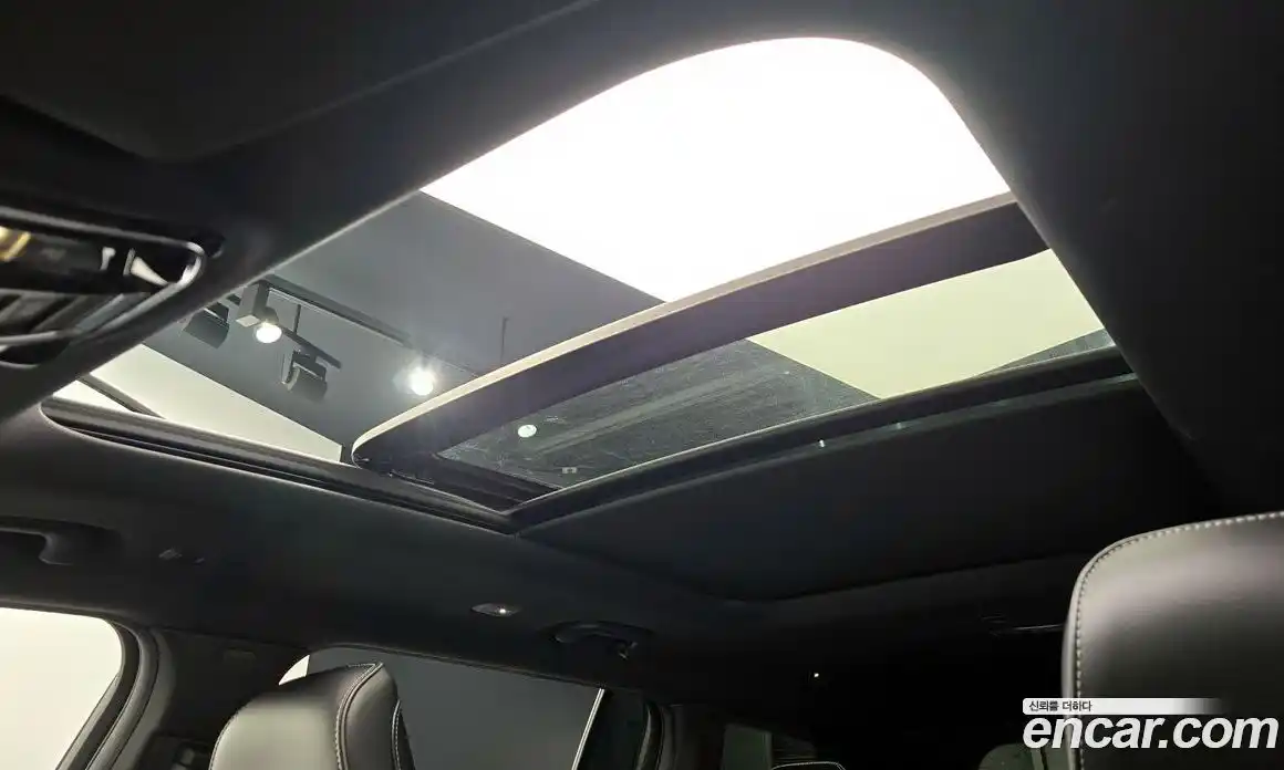 Jeep Cherokee 2021 3.6 Автомат в Москве № 534723, фото 18