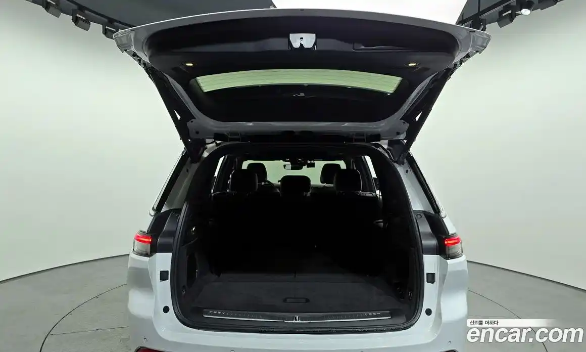 Jeep Cherokee 2021 3.6 Автомат в Москве № 534723, фото 20