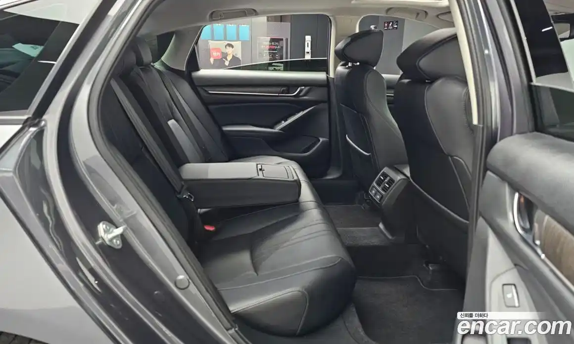 Honda Accord 2022 2.0 Автомат в Москве № 535092, фото 12