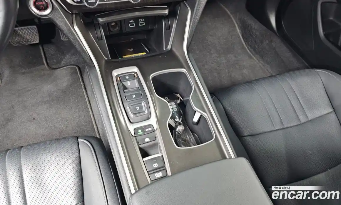 Honda Accord 2022 2.0 Автомат в Москве № 535092, фото 9