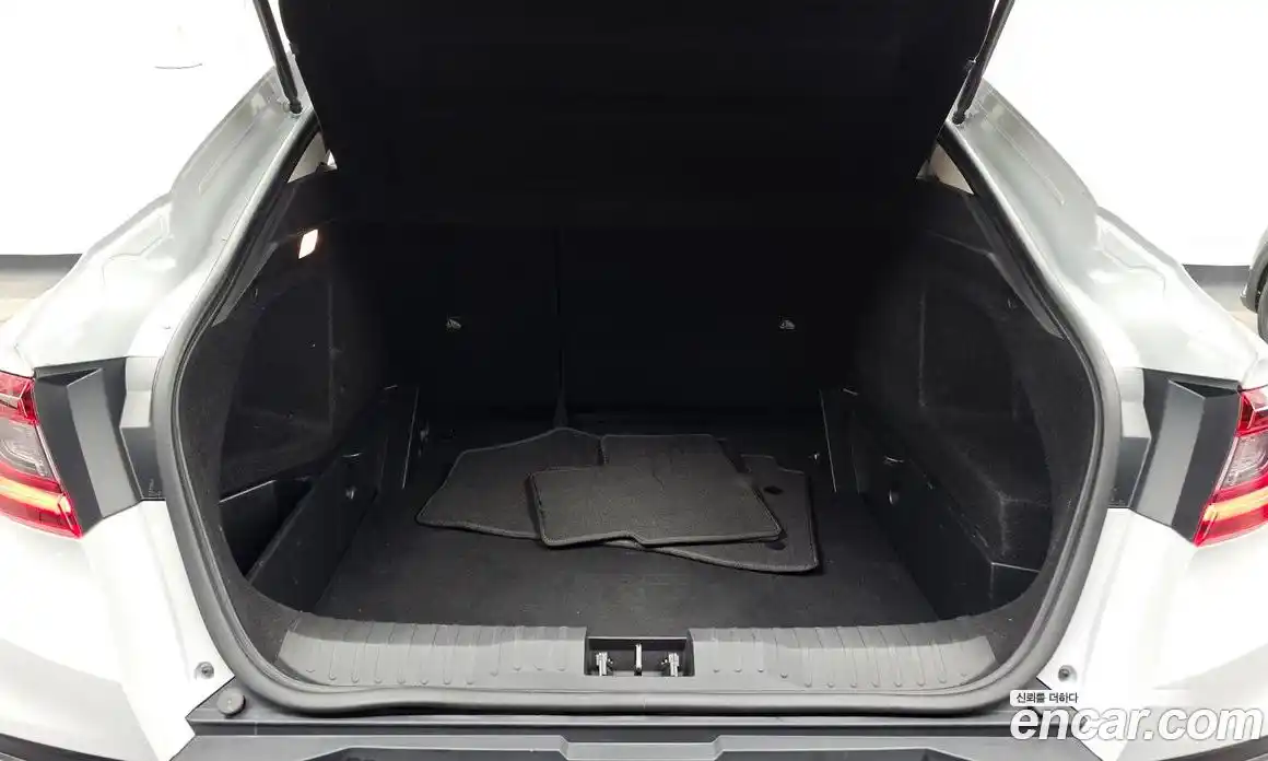 Renault XM3 2021 1.6 Автомат в Москве № 535567, фото 20