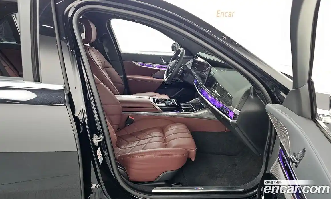 BMW 7-Series 2024 3.0 Автомат в Москве № 538166, фото 11