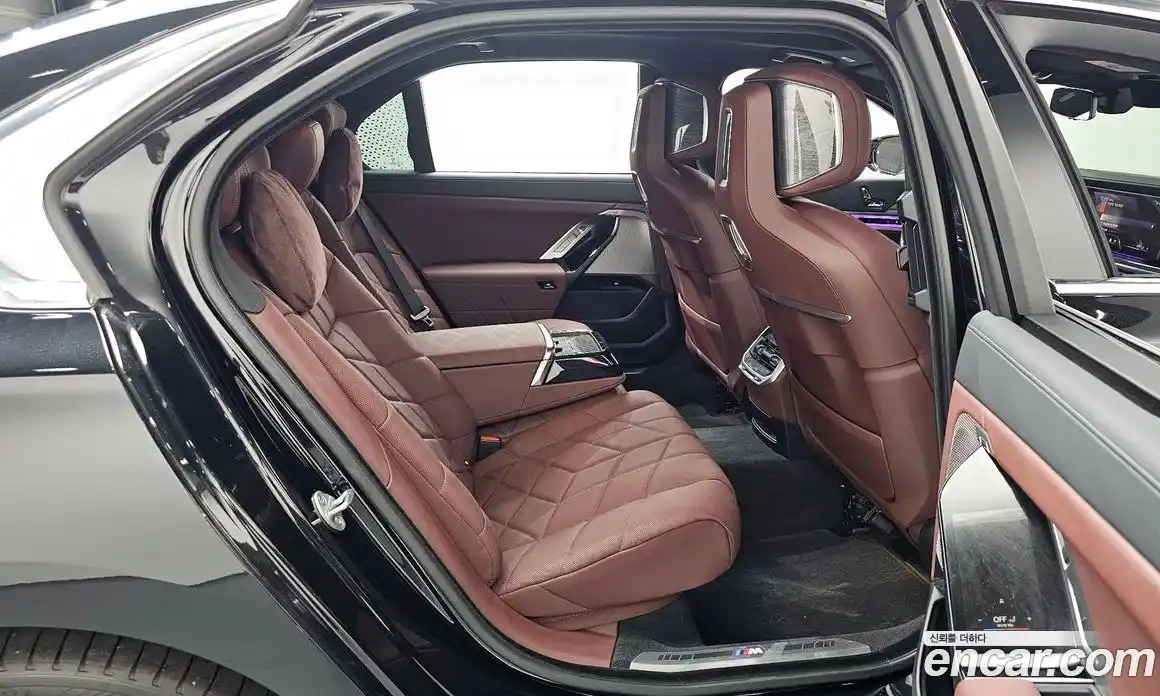 BMW 7-Series 2024 3.0 Автомат в Москве № 538166, фото 12