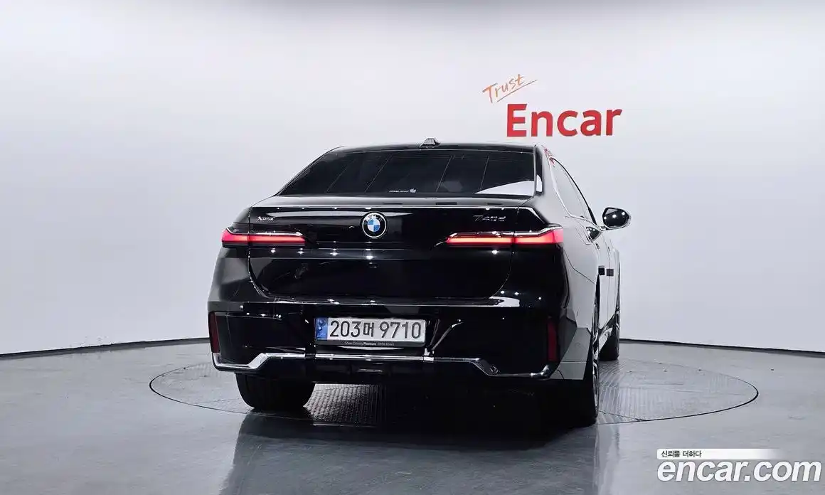 BMW 7-Series 2024 3.0 Автомат в Москве № 538166, фото 4