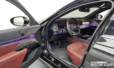 BMW 7-Series 2024 3.0 Автомат в Москве № 538166, миниатюра 10
