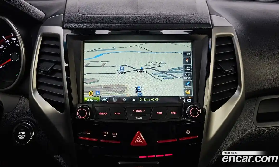 SsangYong TIBOLI 2016 1.6 Автомат в Москве № 538557, фото 16