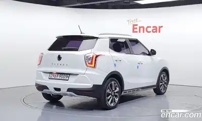 SsangYong TIBOLI 2016 1.6 Автомат в Москве № 538557, миниатюра 2