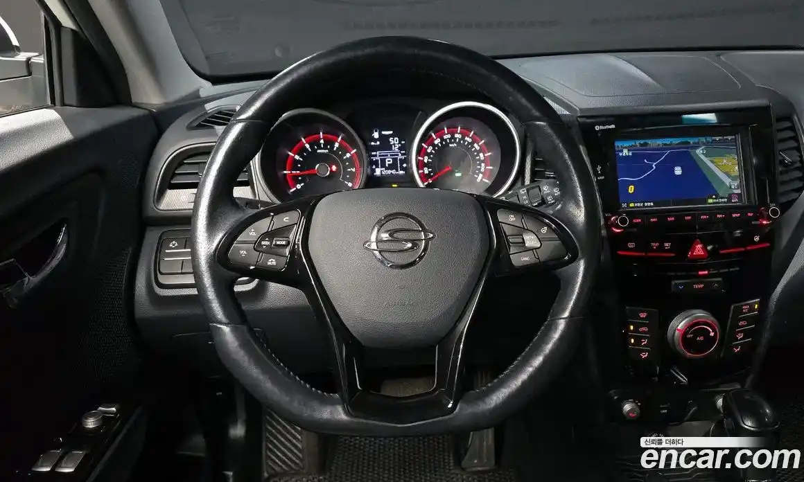 SsangYong TIBOLI 2016 1.6 Автомат в Москве № 539152, фото 14