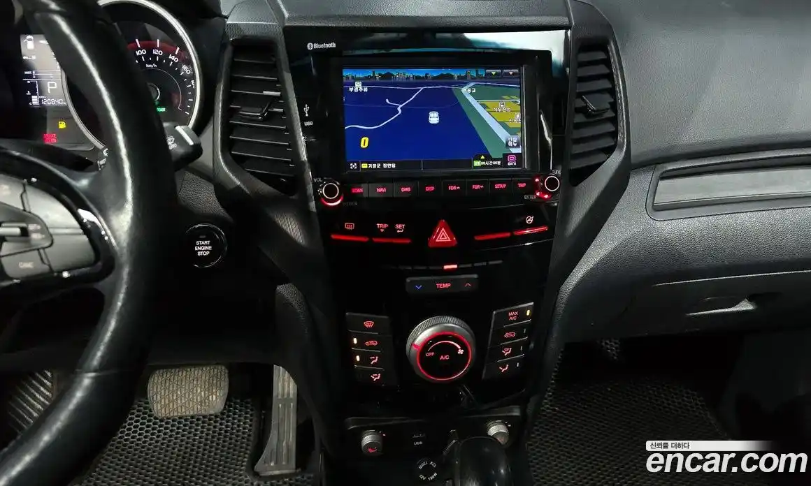 SsangYong TIBOLI 2016 1.6 Автомат в Москве № 539152, фото 16