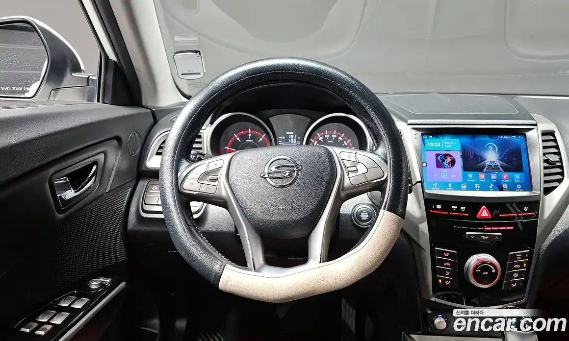 SsangYong TIBOLI 2016 1.6 Автомат в Москве № 539453, фото 13