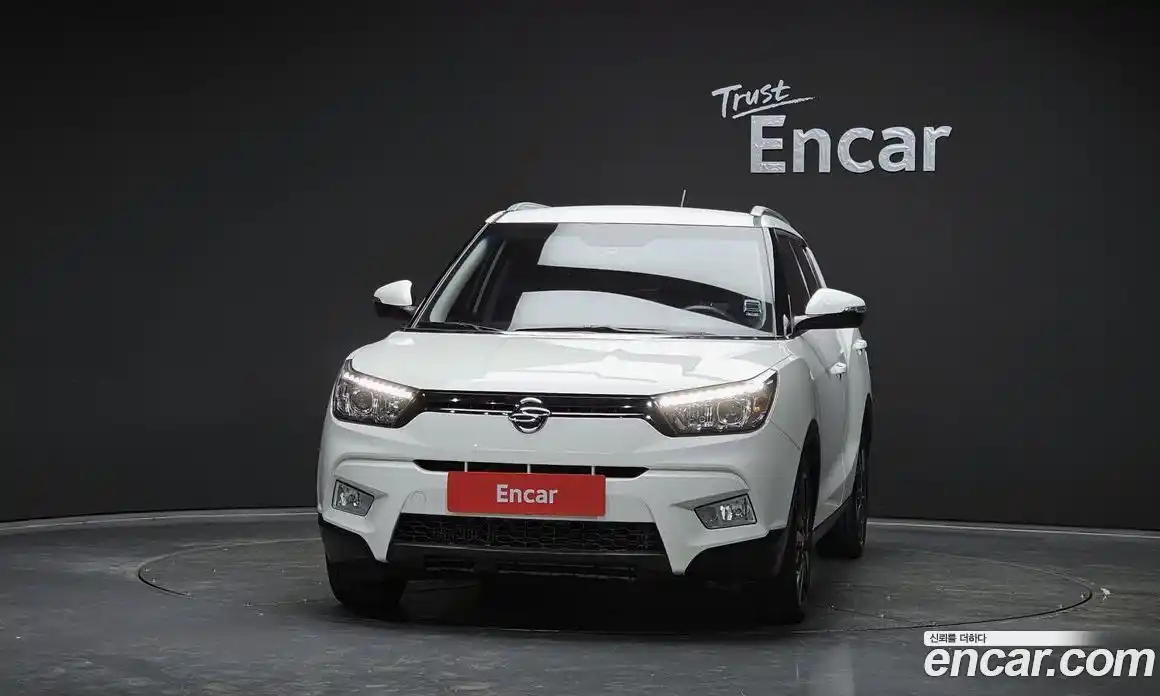 SsangYong TIBOLI 2016 1.6 Автомат в Москве № 539453, фото 3