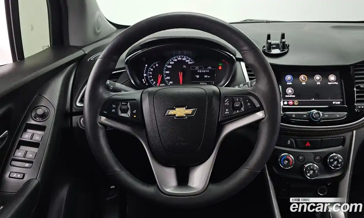 Chevrolet Trax 2021 1.4 Автомат в Москве № 539857, фото 13