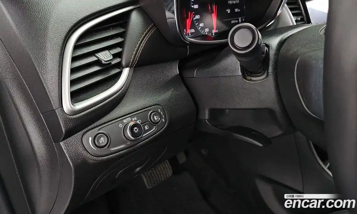 Chevrolet Trax 2021 1.4 Автомат в Москве № 539857, фото 17